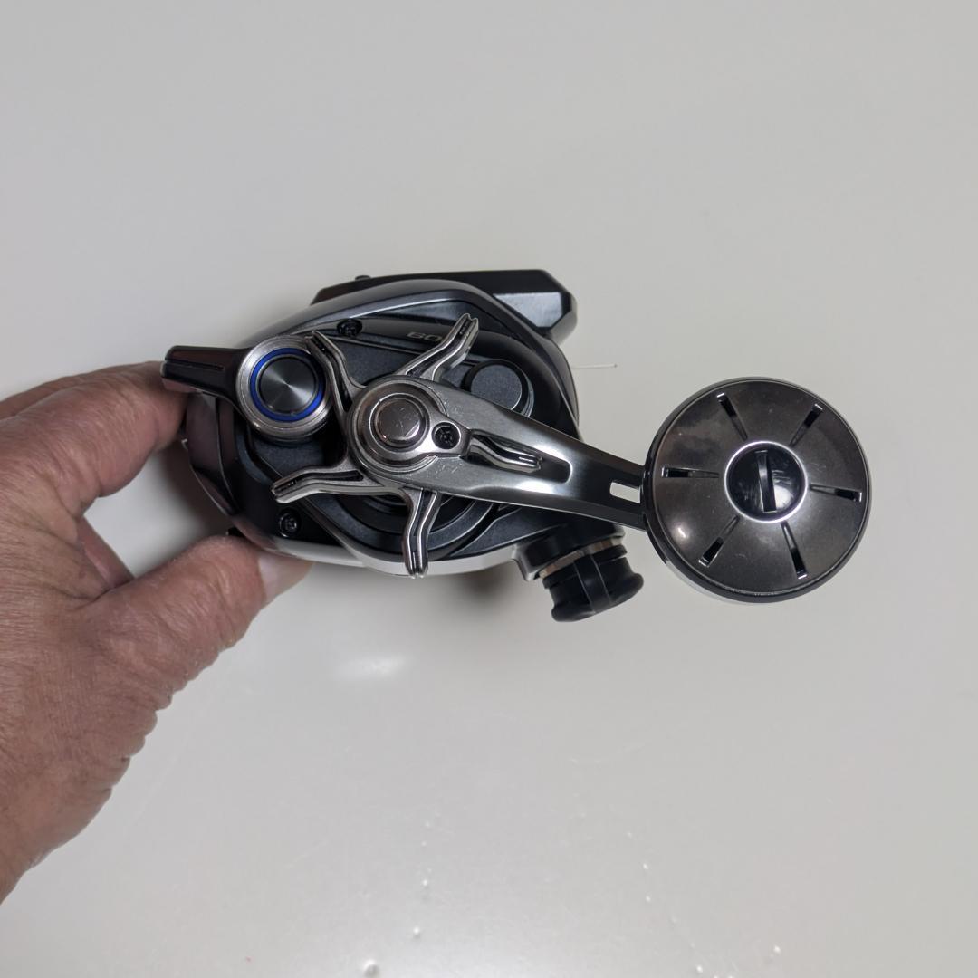 シマノ フォースマスター 600 右ハンドル 24年モデル