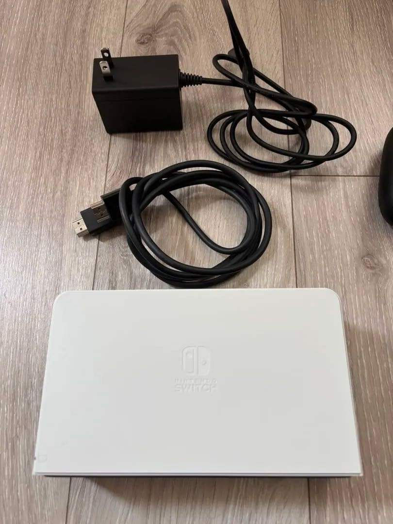 Nintendo Switch 有機ELモデル ホワイト SDカード128GB付