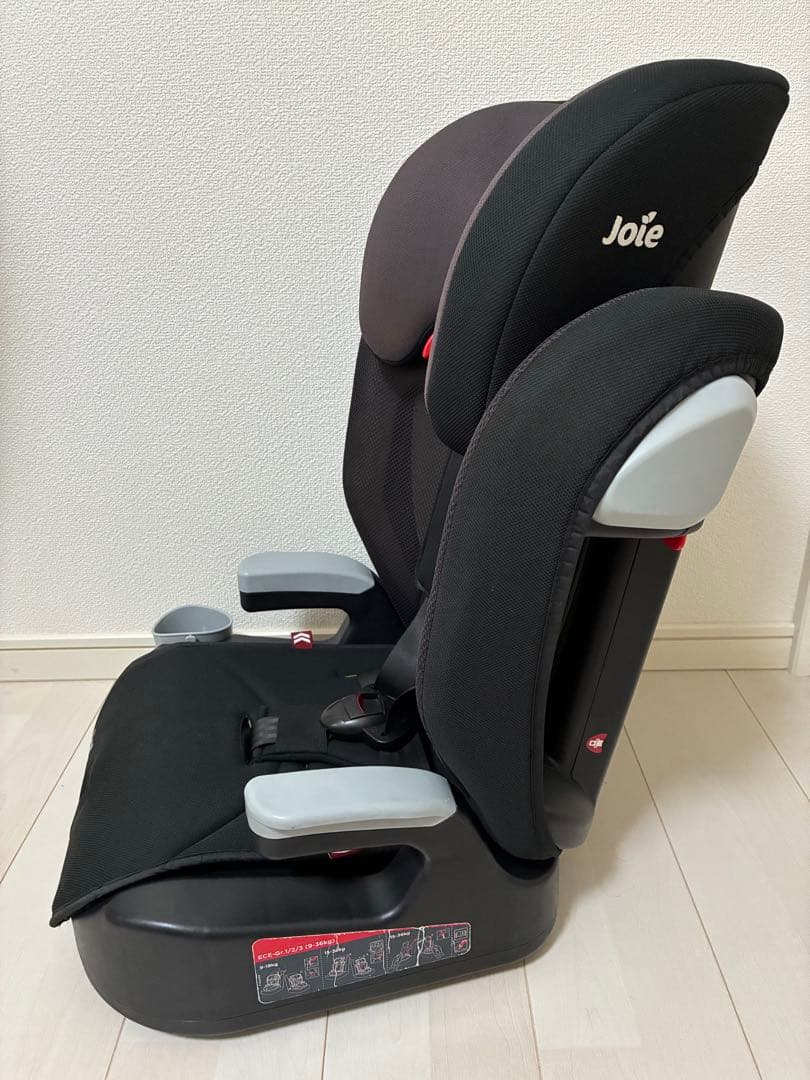 joie エレベート チャイルドシート ジュニアシート