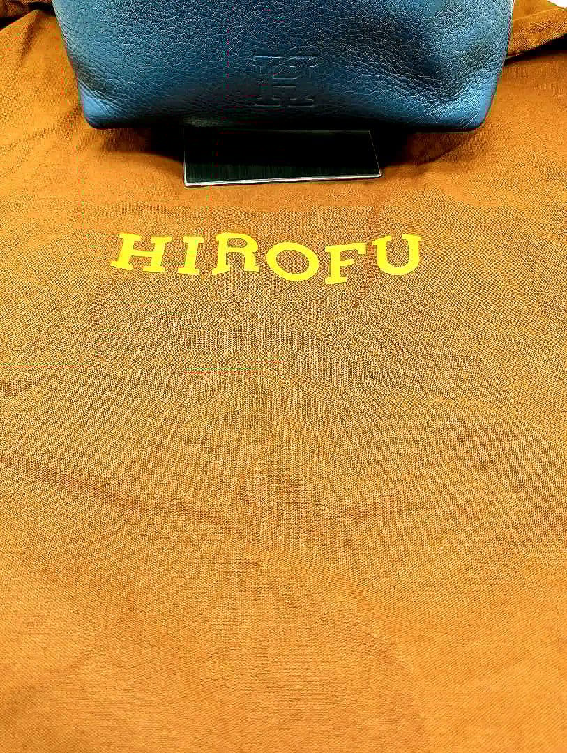はな様●HIROFU（ヒロフ）のレザーショルダーバッグ　ネイビー