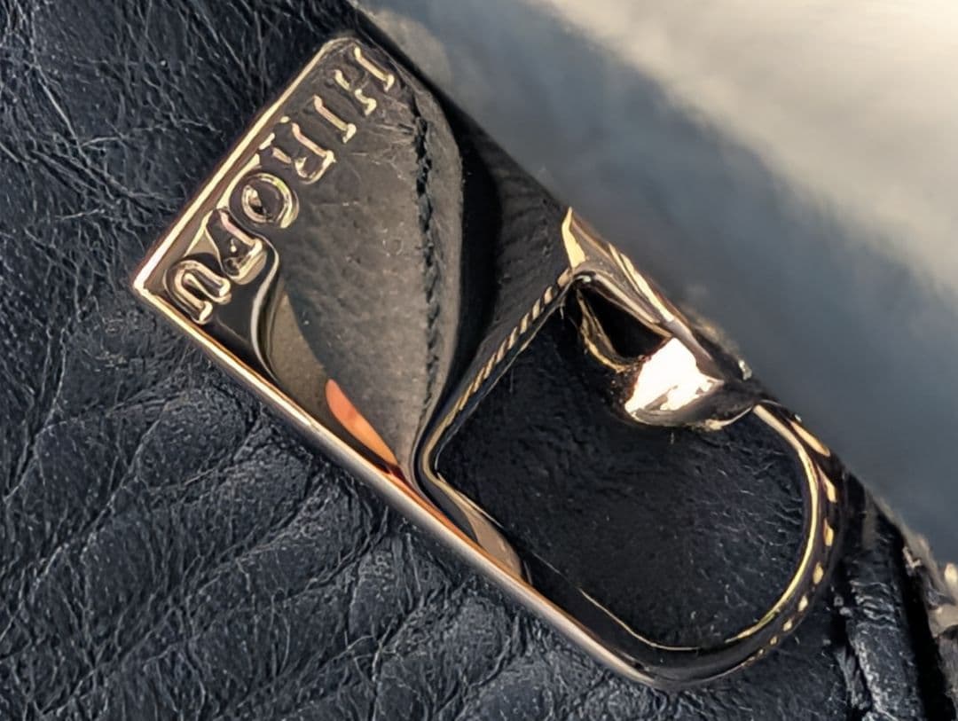 はな様●HIROFU（ヒロフ）のレザーショルダーバッグ　ネイビー