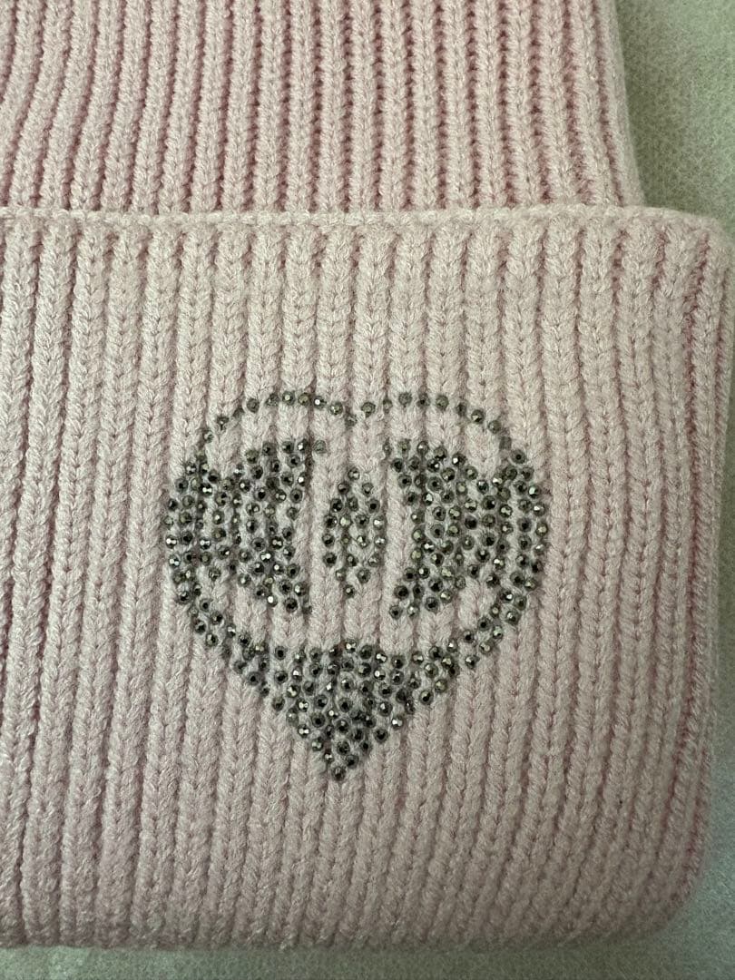 CHANELノベルティニット帽ピンク