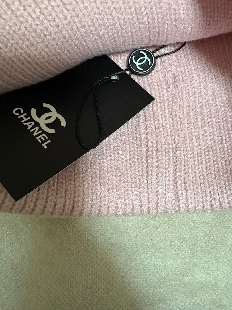 CHANELノベルティニット帽ピンク