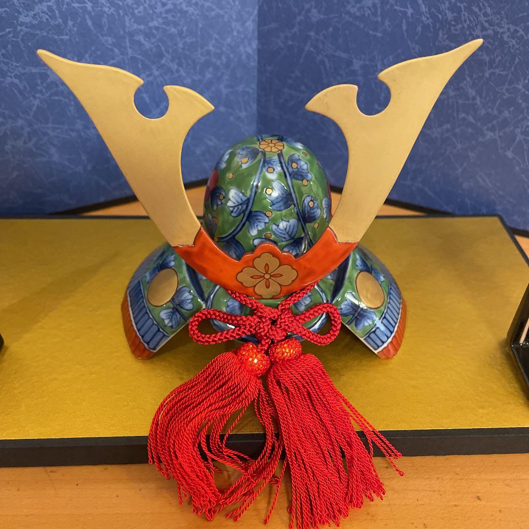 【期間限定】畑萬陶苑　兜飾り　伊万里鍋島焼