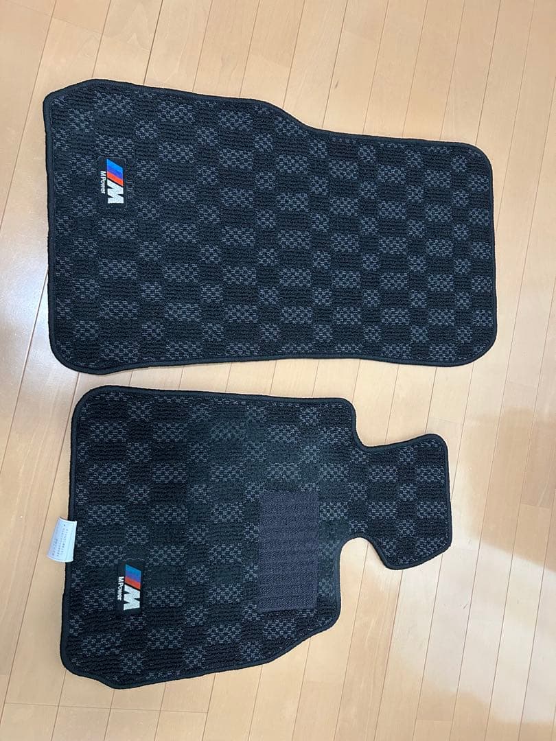 純正 Mスポーツフロアマット　F30,F31用 【フロントのみ】