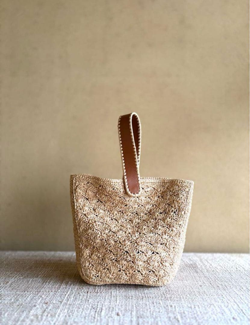 ラ*ン様 MAISON N.H PARIS 【美品】 BRIGITTE ラフィア