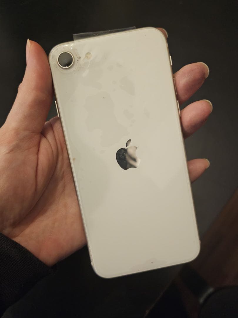 iphone SE3 ホワイト 64gb simフリー