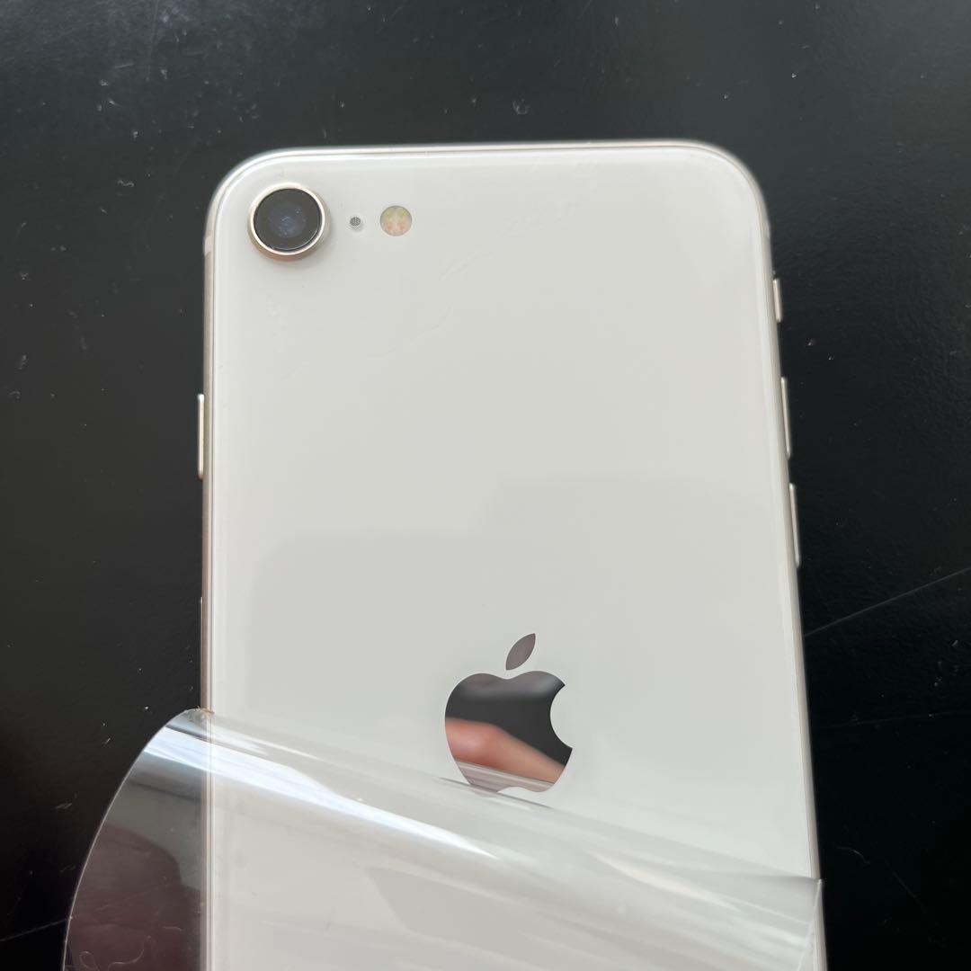 iphone SE3 ホワイト 64gb simフリー