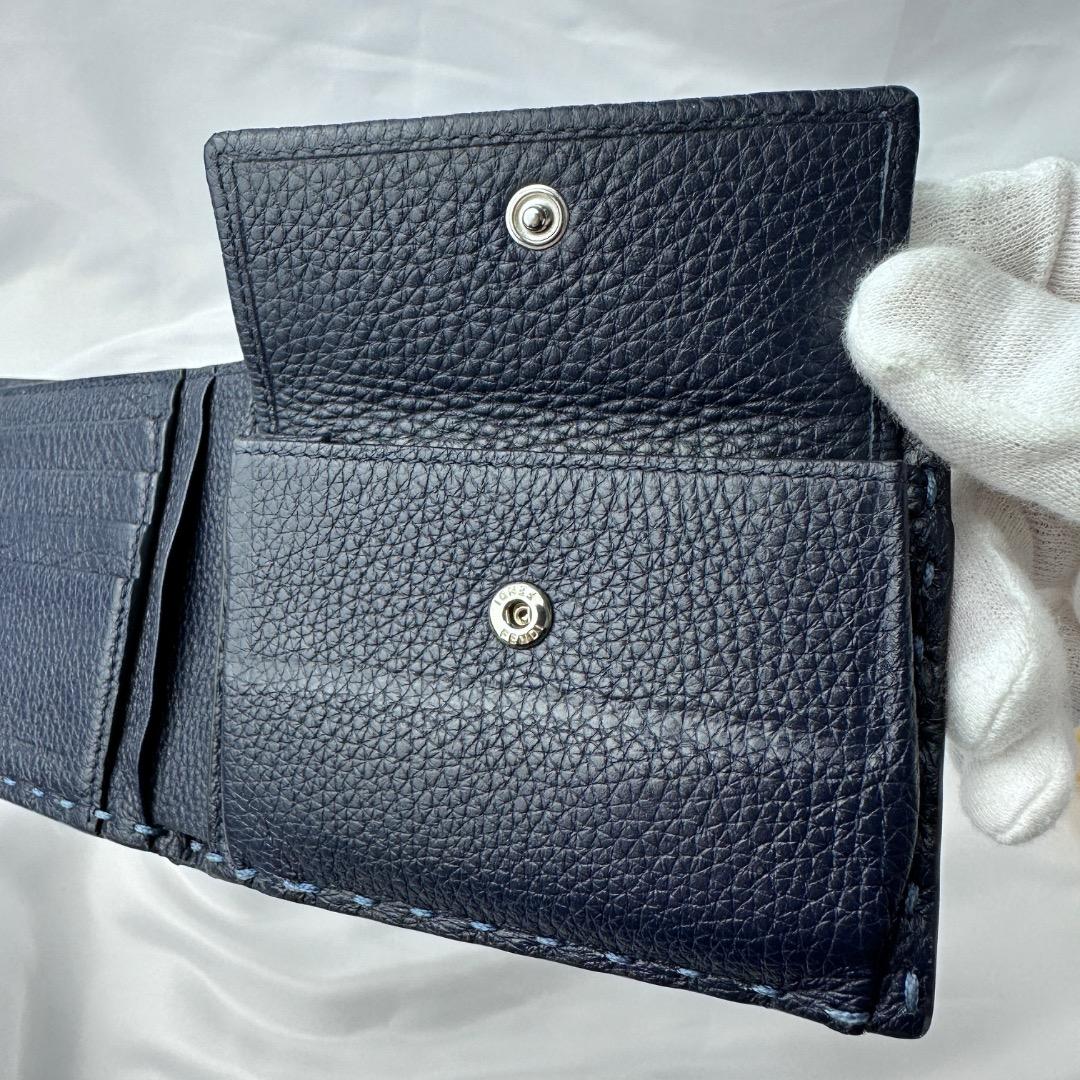 【極美品】 フェンディ 折り財布 セレリア 現行 ブルー ロゴ金具 箱、布袋付