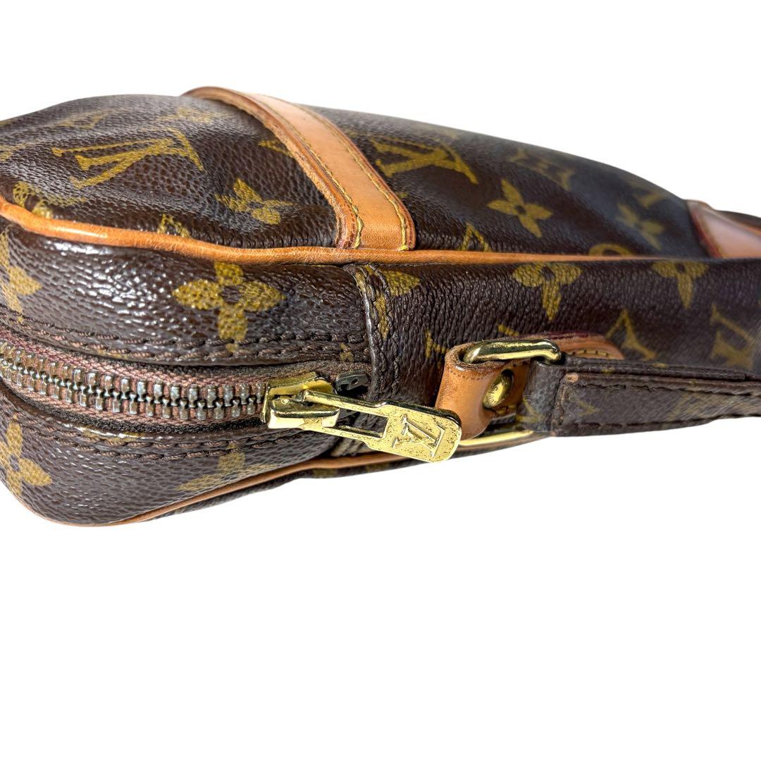 お買い得！ 美品 LOUIS VUITTON ダヌーブ a1042