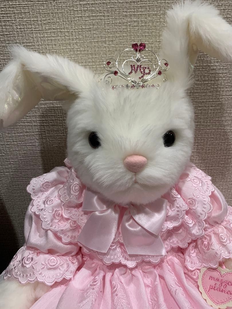 メゾピアノ　15周年うさぎぬいぐるみ