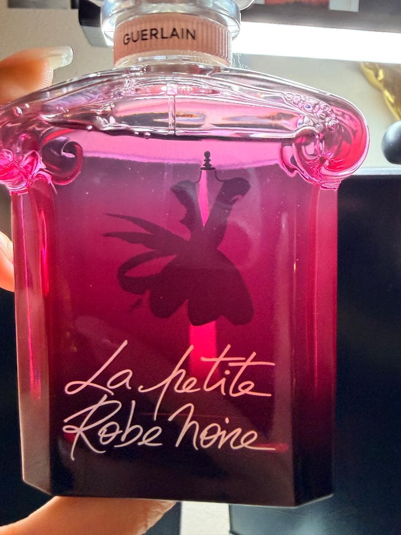 (国内取扱無) ラ プティット ローブ ノワール アブソリュ EDP 100ml