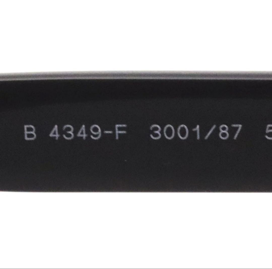 BURBERRY ブラック スクエア サングラス