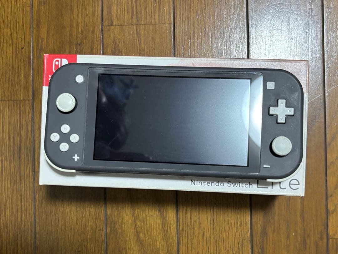 Switch Lite　本体