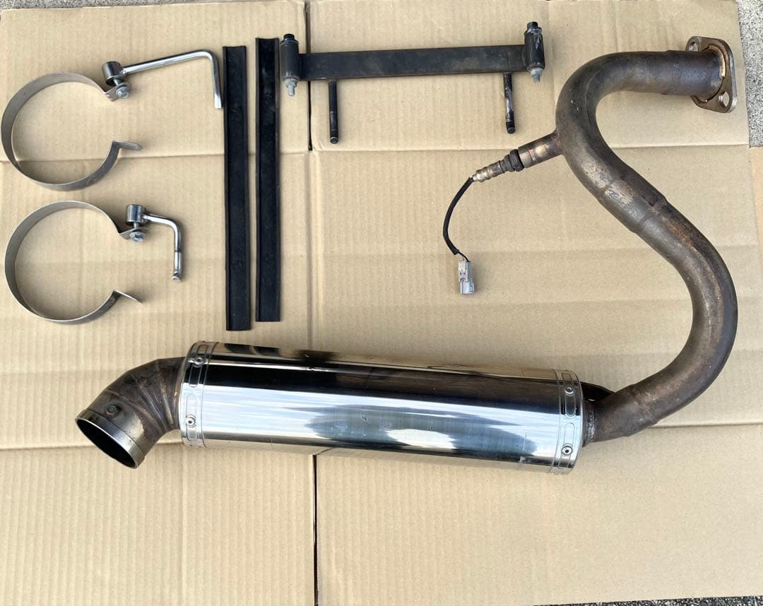 ハイゼットトラックs210pウイルズウィン　横出しマフラー
