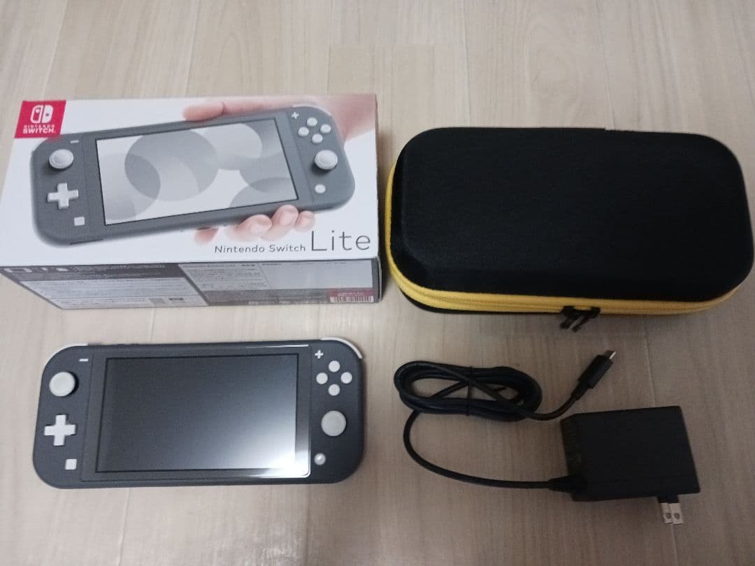 Nintendo Switch Lite グレー 本体 ケース SDカード付き
