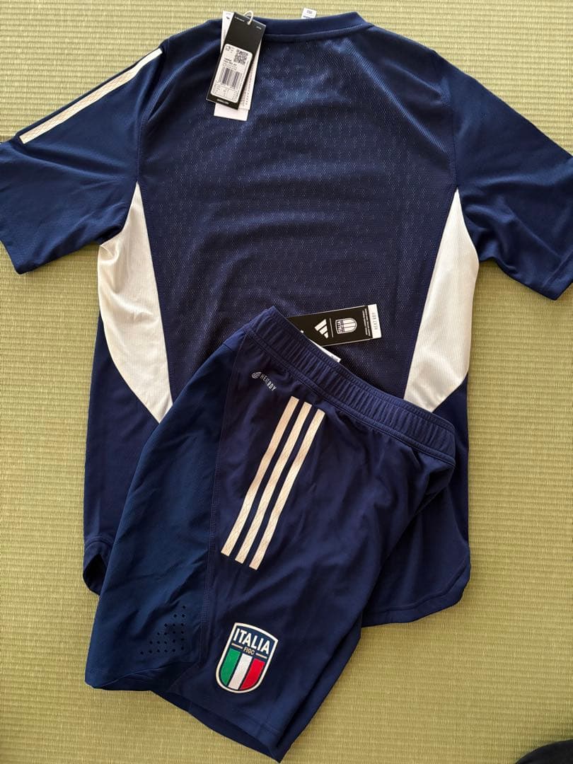 adidas イタリア代表 トレーニングウェア上下 プロモデル