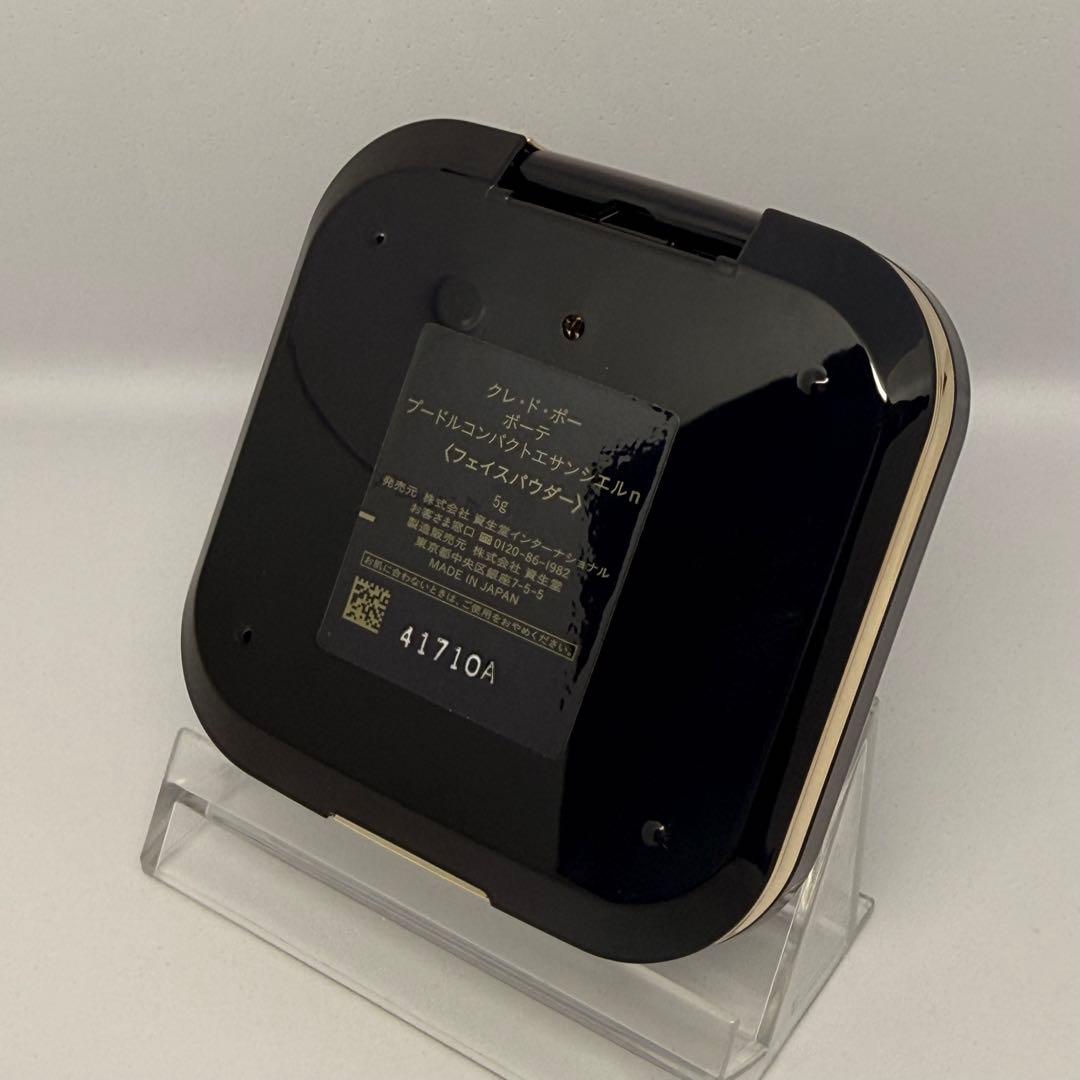 クレド・ポーボーテ プードルコンパクトエサンシエルn フェイスパウダー 5g
