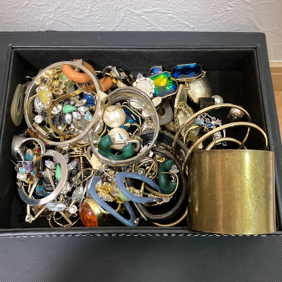 ネックレス、アクセサリーセット 大量まとめ売り‼️