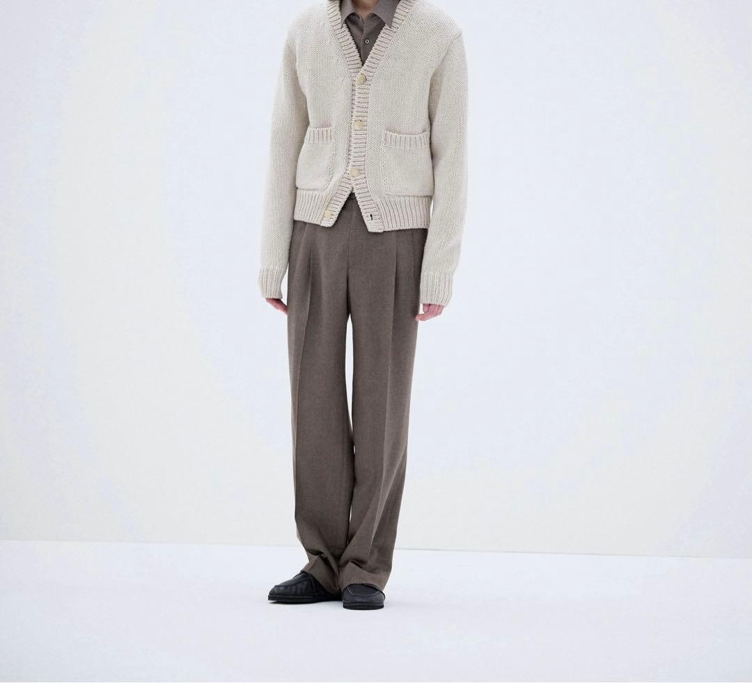 新品未使用AURALEE SUPER LIGHT WOOL SLACKS
