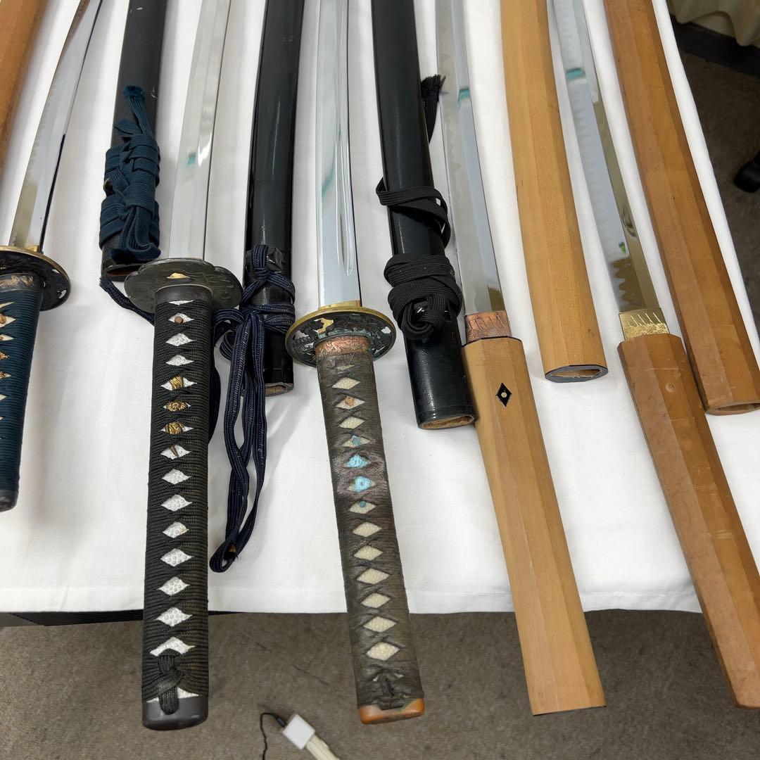 【傷あり】模造刀 8本 まとめ 透かし鍔 樋入り 太刀 脇差 白鞘