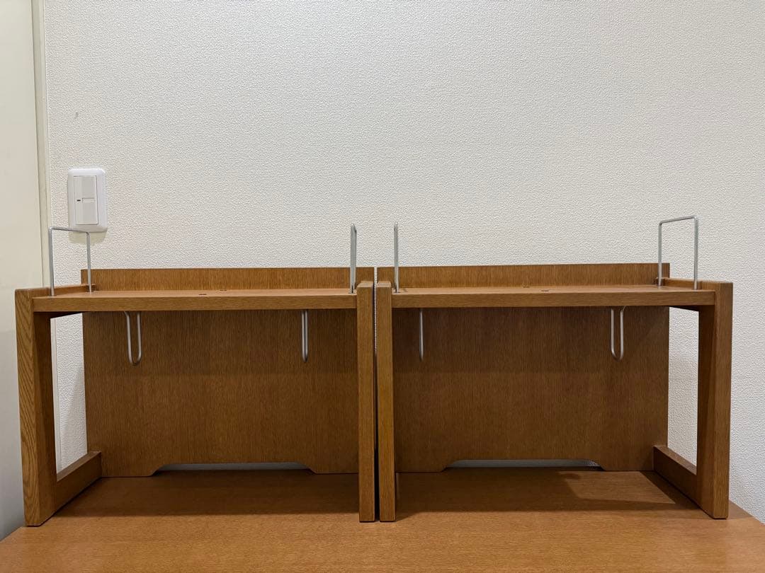 カリモク　ボナシェルタ デスク用 ブックスタンド