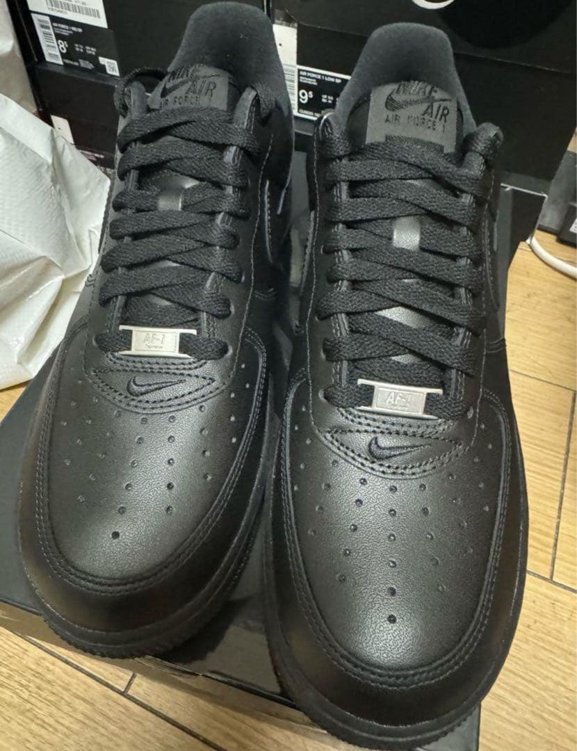 tkt.0514.ooo様Supreme Nike Air Force 1