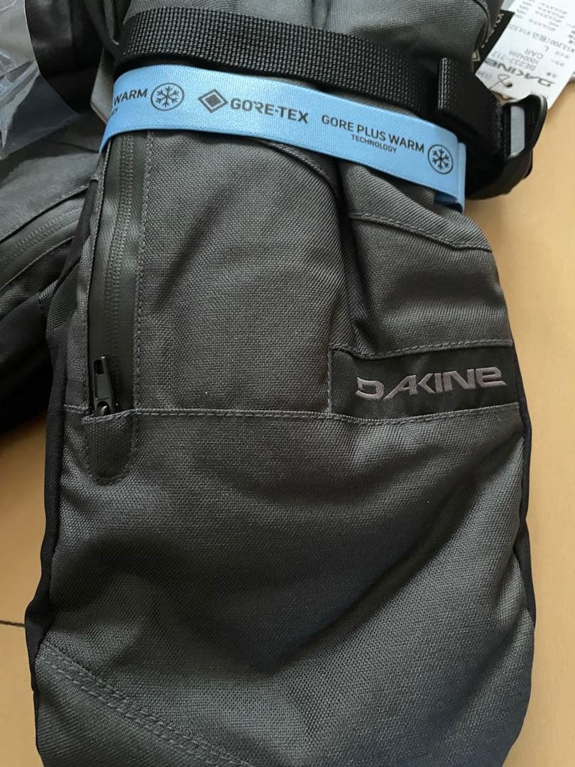 【淩乃助】ダカイン メンズスノーグローブ DAKINE