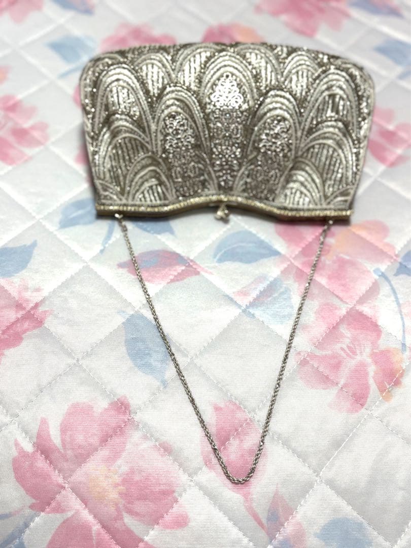シルバー ビーズ刺繍 クラッチバッグ、パーティバック