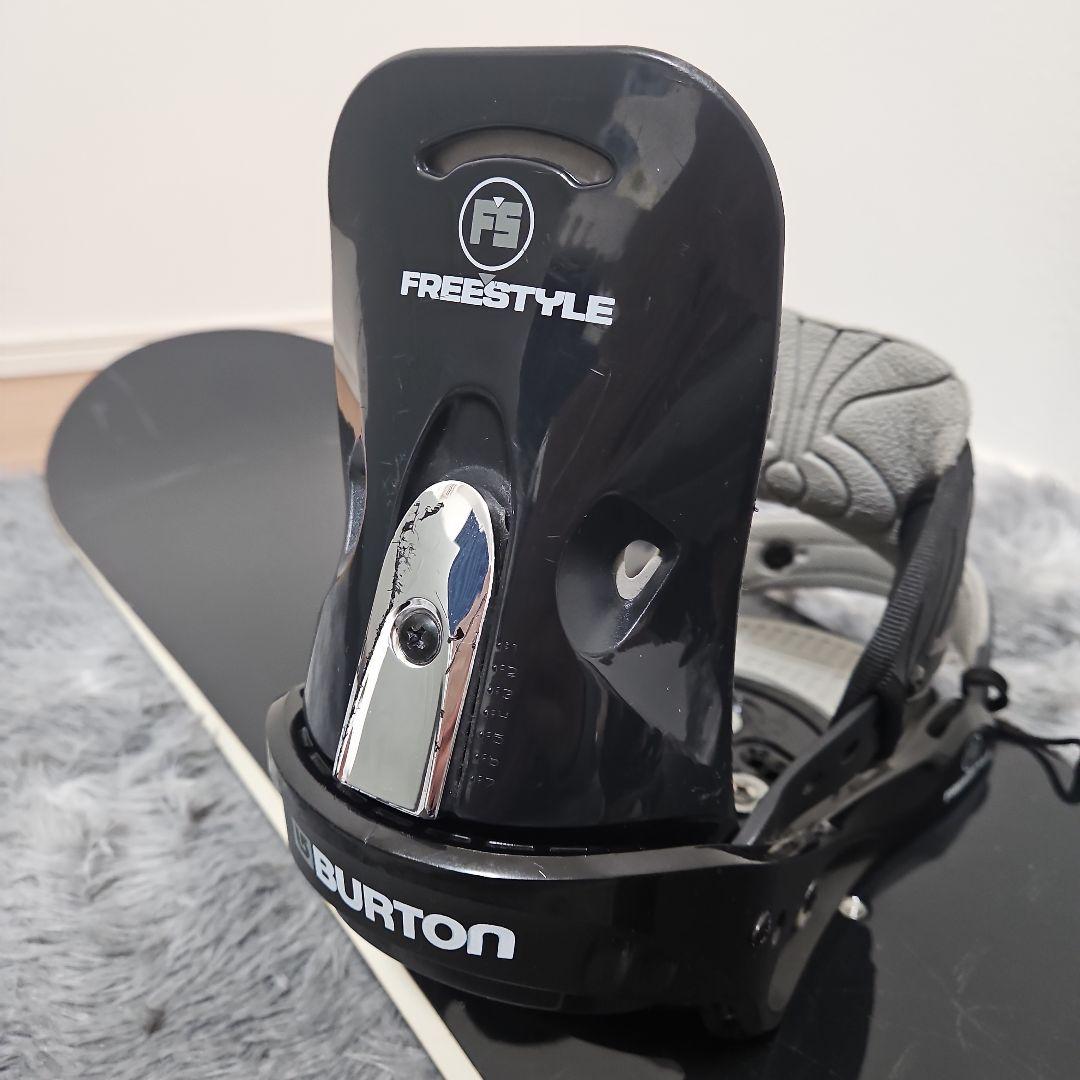 BURTON スノーボード ビンディング、ケース付き