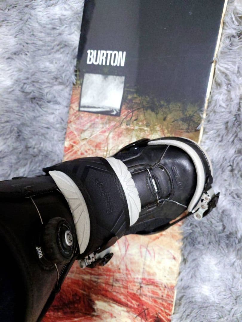 BURTON スノーボード ビンディング、ケース付き