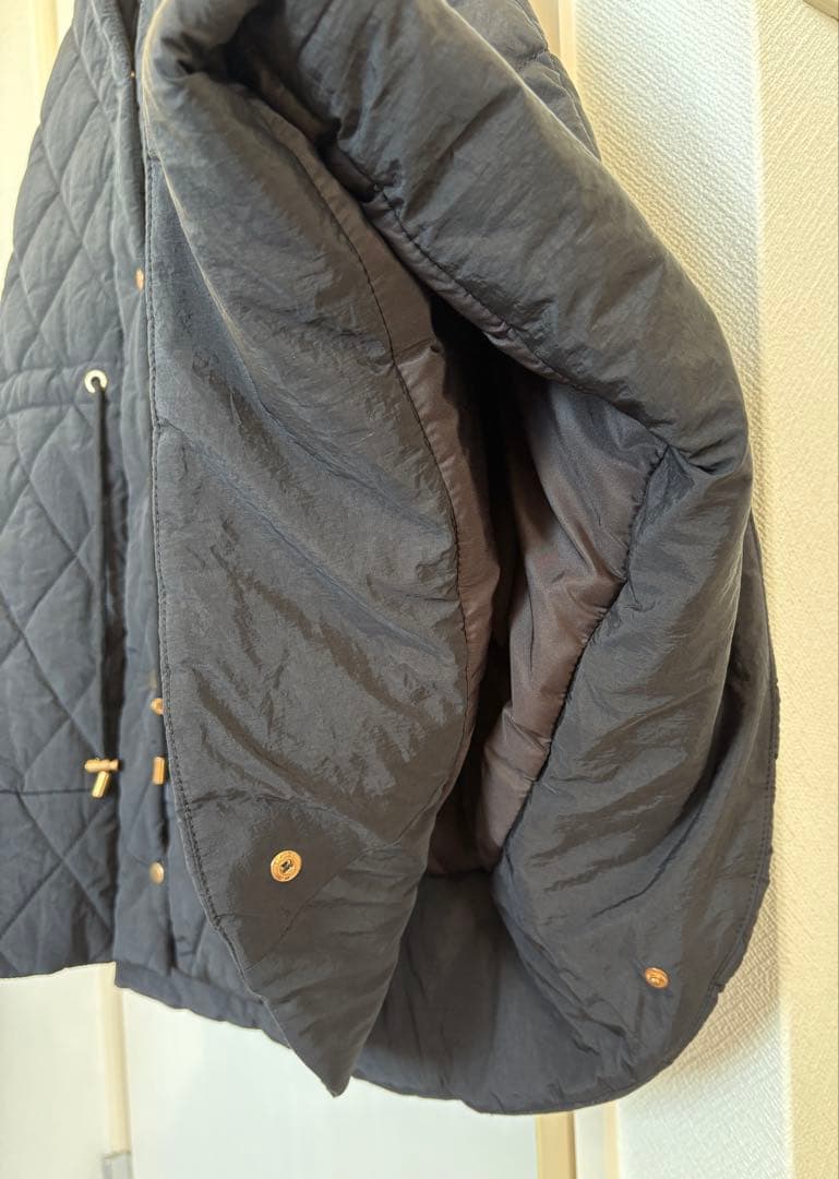 maison de Dolce. メゾンドドルチェ キルティングポンチョ