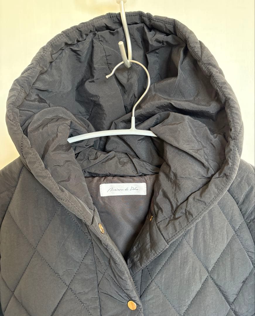 maison de Dolce. メゾンドドルチェ キルティングポンチョ