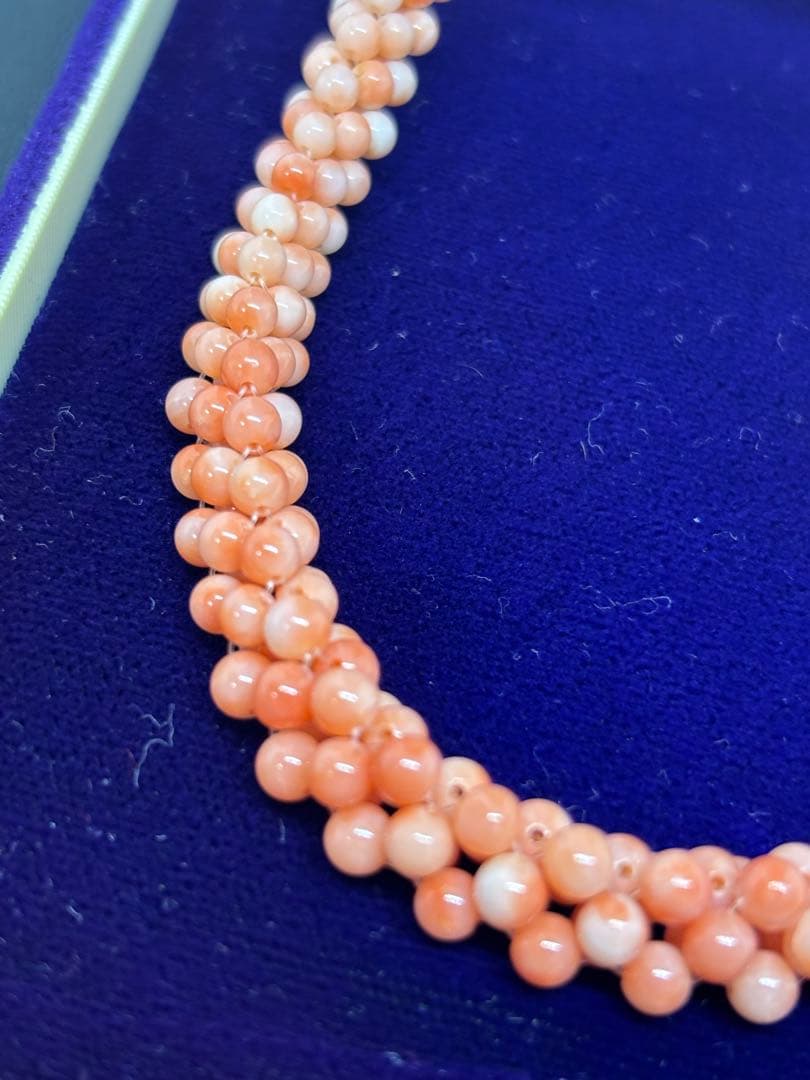 天然サンゴ　桃色白サンゴ 二重デザインネックレス 珊瑚　オシャレ上品