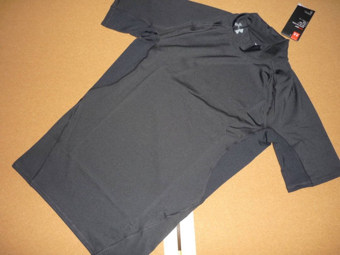 残少 XL アンダーアーマー 黒 コンプレッション 半袖 モック ゴルフ 野球
