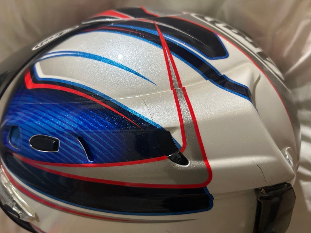 い*お様 Arai フルフェイス RX7-RR5ペドロサ