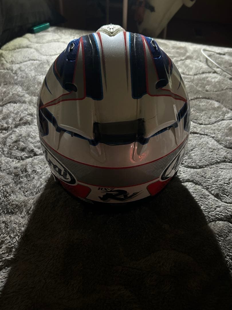 い*お様 Arai フルフェイス RX7-RR5ペドロサ