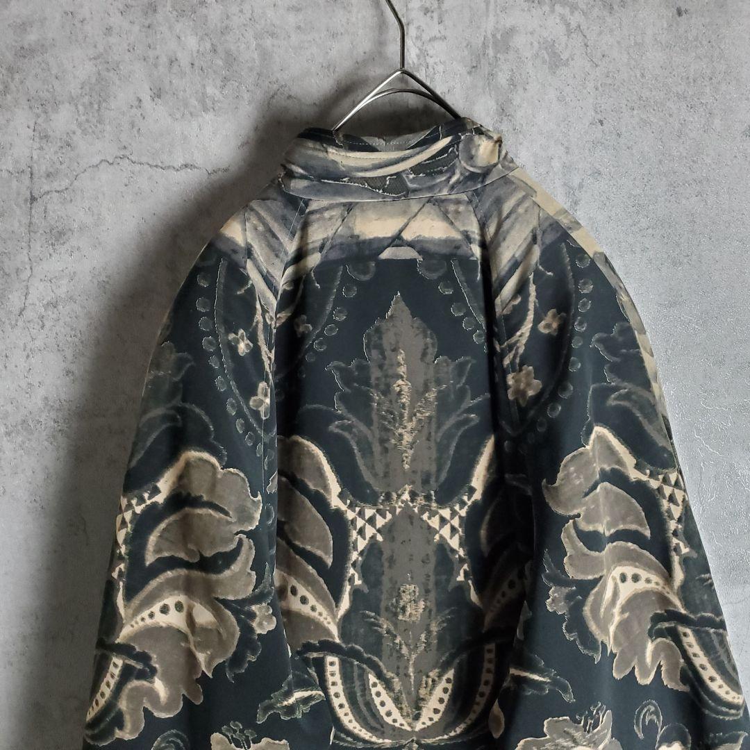 【ヴィンテージ】古着 スタンドカラーコート 総柄 花柄 黒 グレー レトロ
