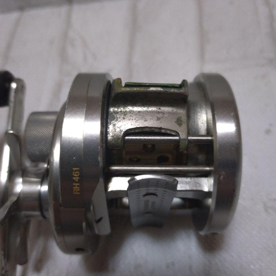 シマノ　カルカッタコンクエスト201DC　03カルコン201DC　ジャンク