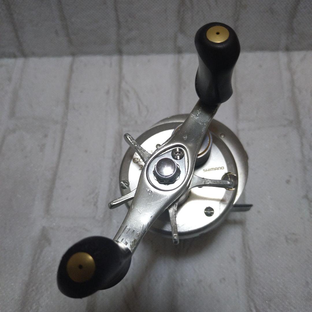 シマノ　カルカッタコンクエスト201DC　03カルコン201DC　ジャンク