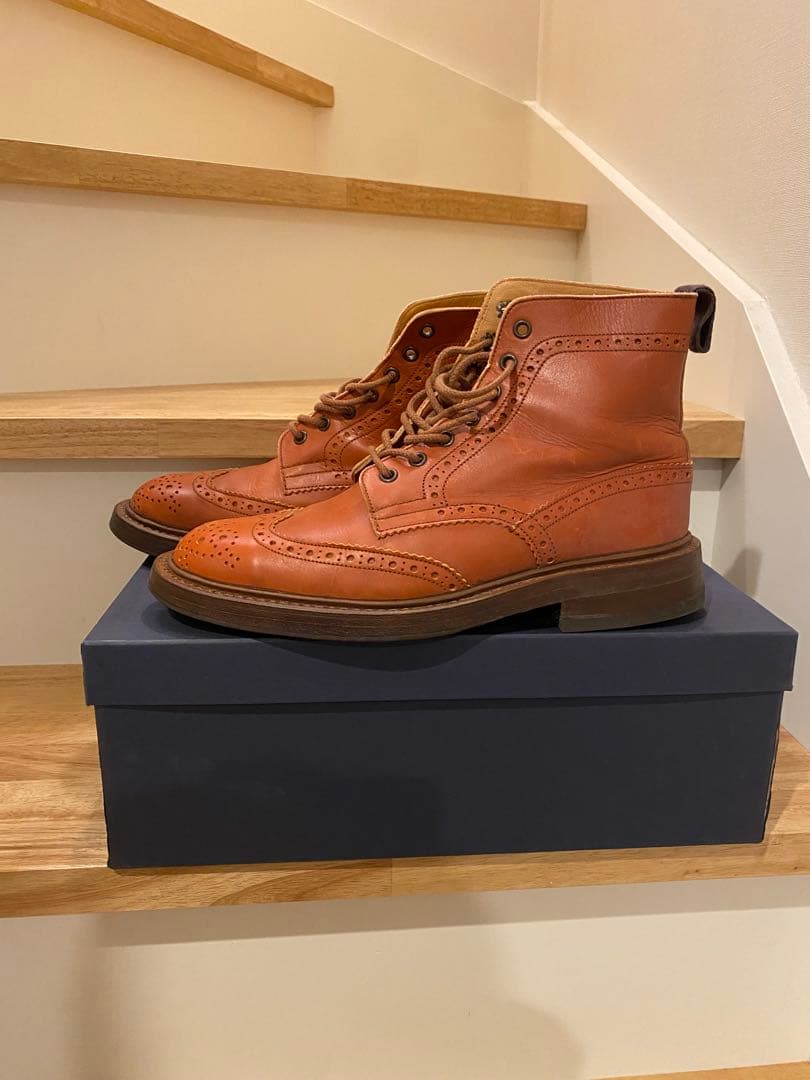 トリッカーズ　英国製カントリーブーツ