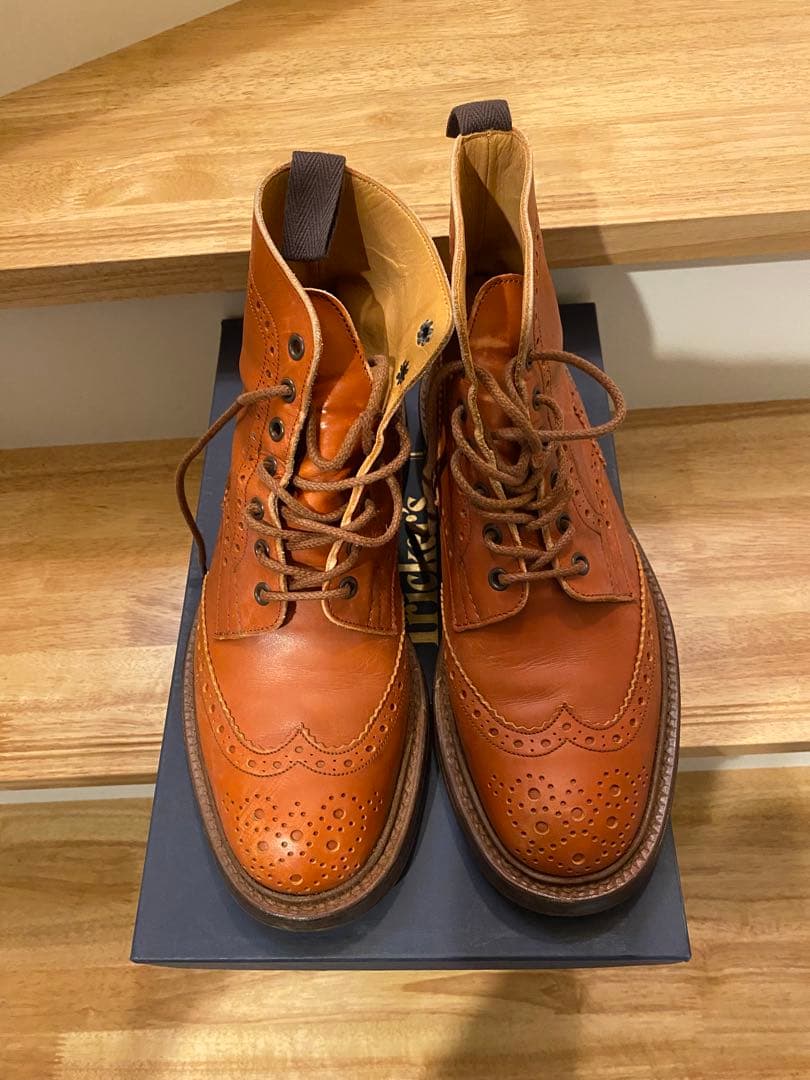 トリッカーズ　英国製カントリーブーツ