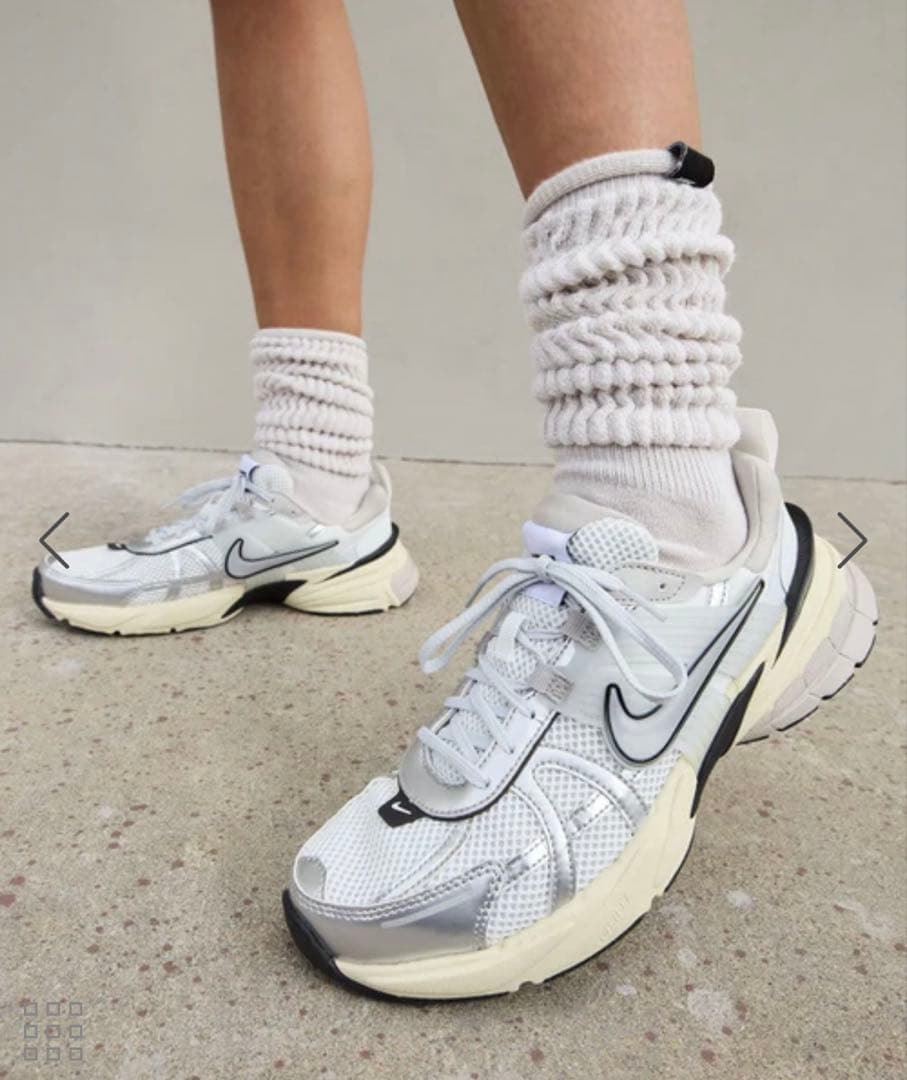 【ほぼ未使用】Nike スニーカー 箱付き