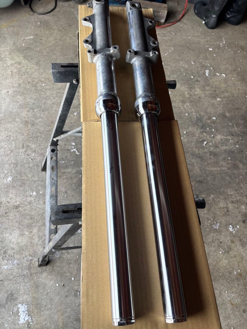 スポーツスター　フロントフォーク　キャリパー付き