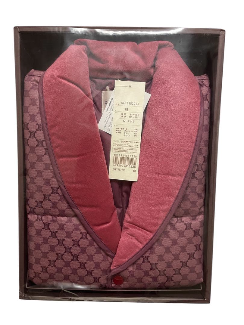 ☆新品・未使用☆ CELINE セリーヌ　ダウンベスト　マカダム柄