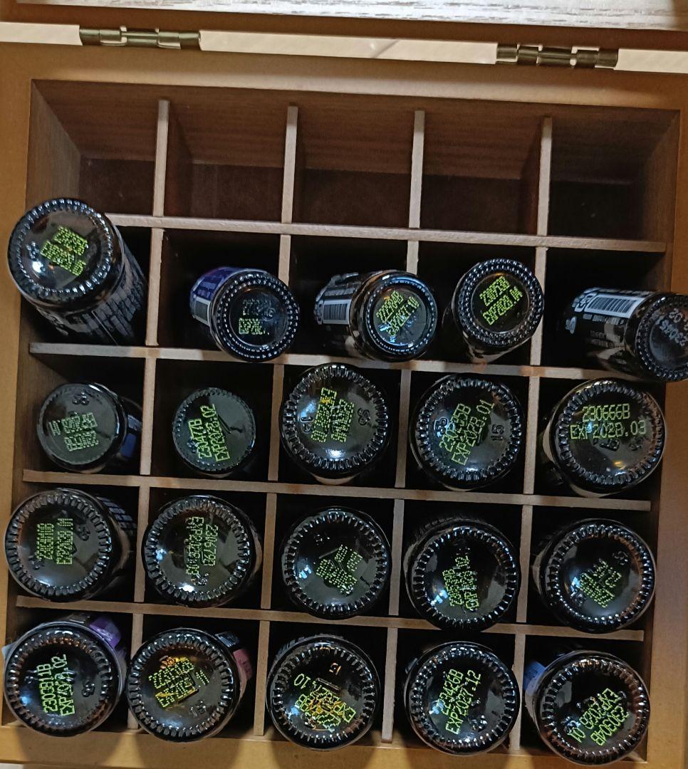 ドテラ　エッセンシャルオイルセット　木箱付き