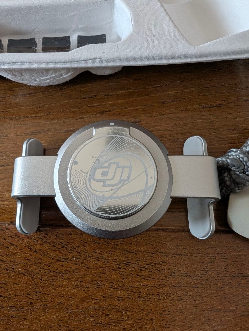 ♪DJI Osmo Mobile 6 スタビライザー　三軸ジンバル　美品です