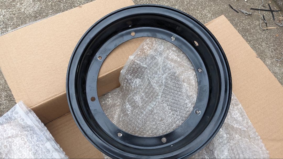 ダックス シャリー4本スポーク用アルミ製ホイール3.50Ｊ1台分セット中古