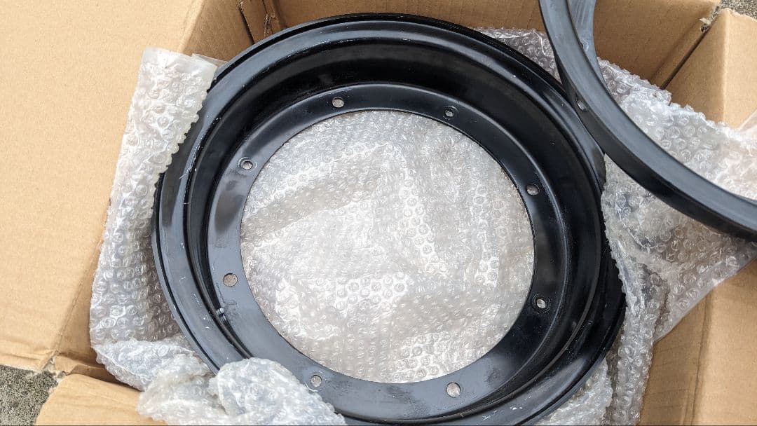 ダックス シャリー4本スポーク用アルミ製ホイール3.50Ｊ1台分セット中古