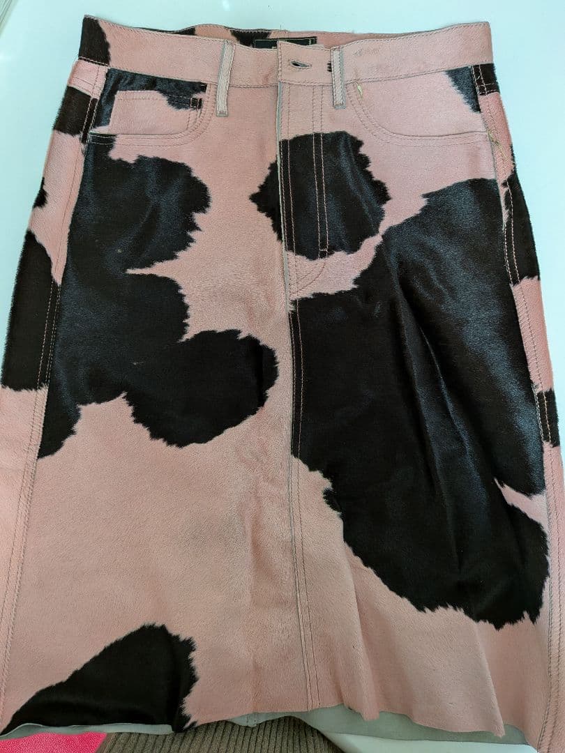 【未使用品】FENDI ハラコ　カウプリント 　スカート　40